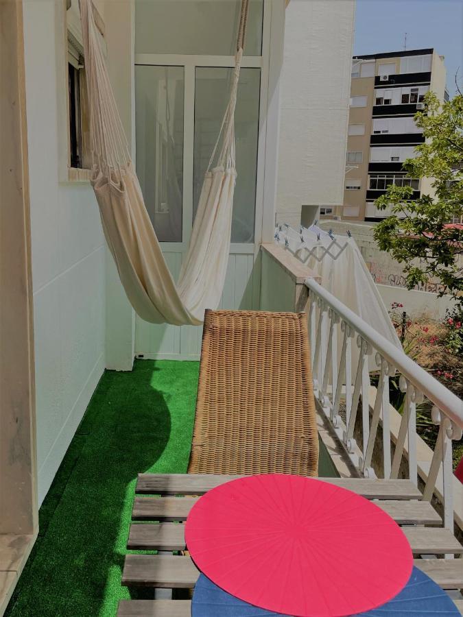 Ateliersurf29 Guest House Almada Eksteriør billede